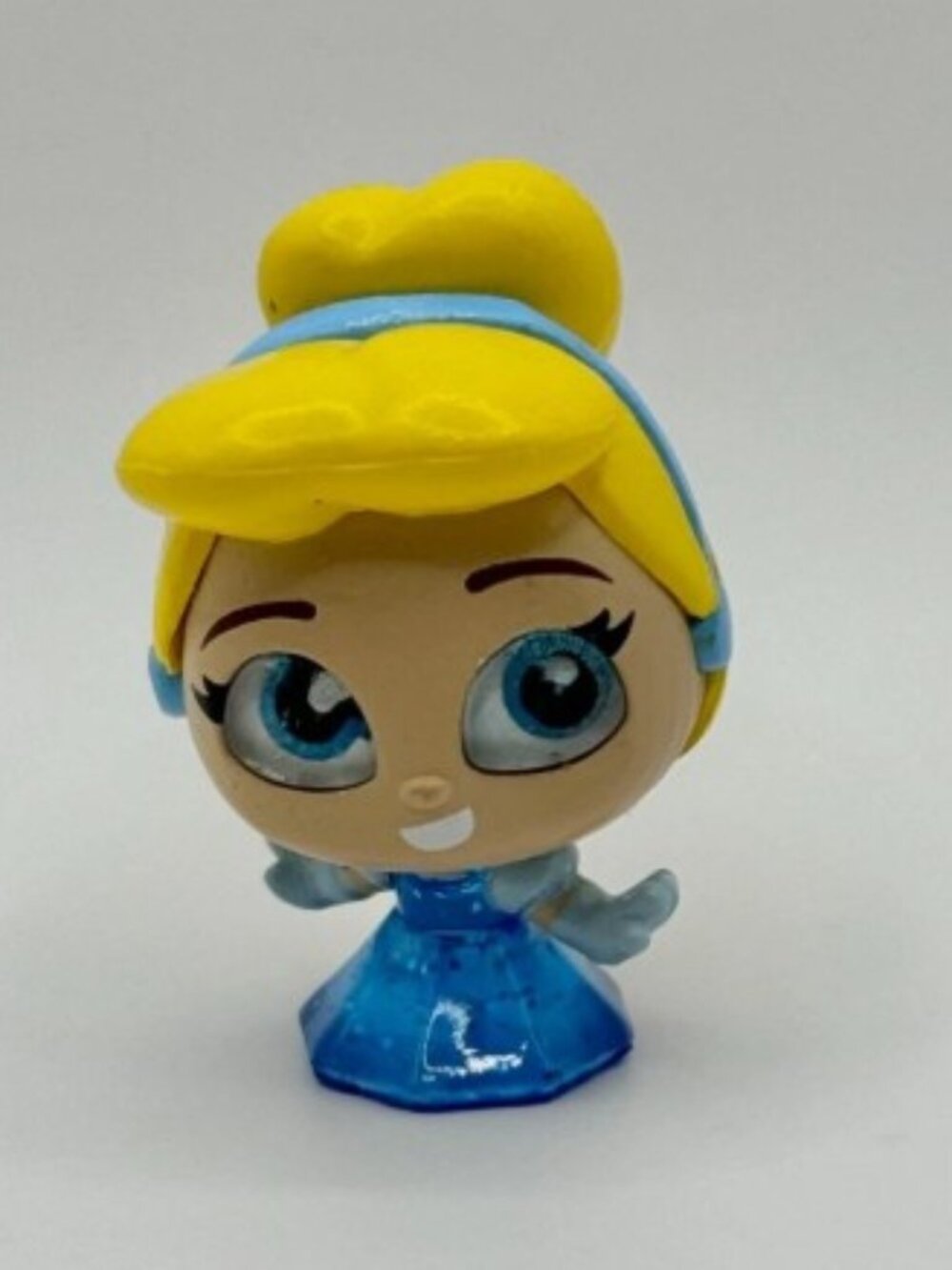 SPECIAL EDITION Series 6 Bejeweled Cinderella Disney Doorables